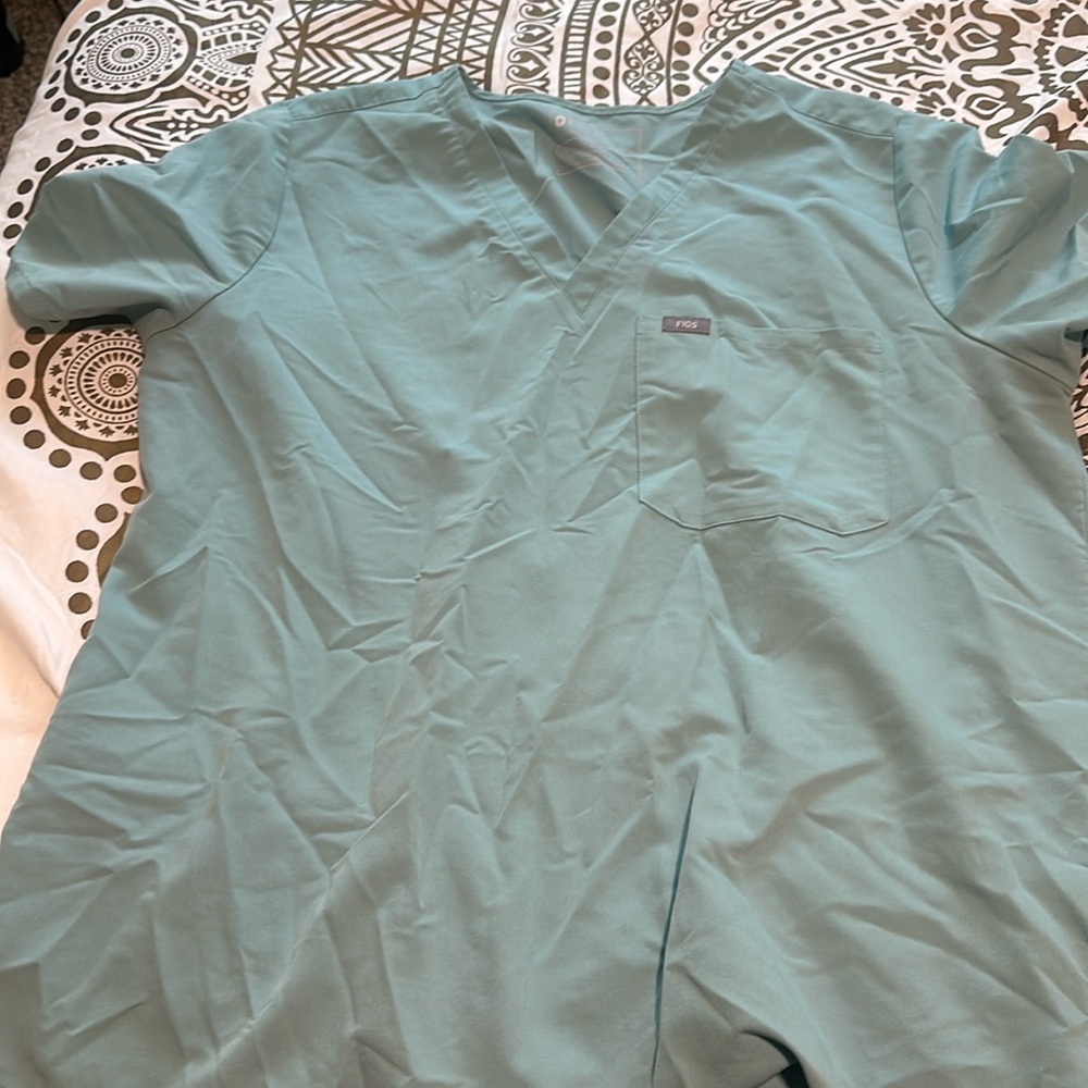 Figs joggers scrub set